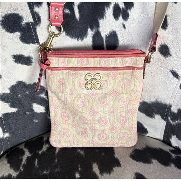 Coach Op Art Audrey Crossbody Swingpack Women’s EUC - Picture 1 of 15